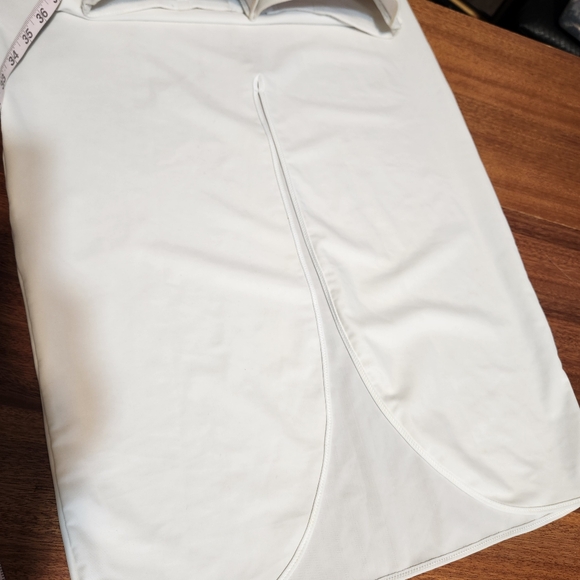 Davis Bridal Elegant White Strapless Gown 36C - Picture 14 of 14